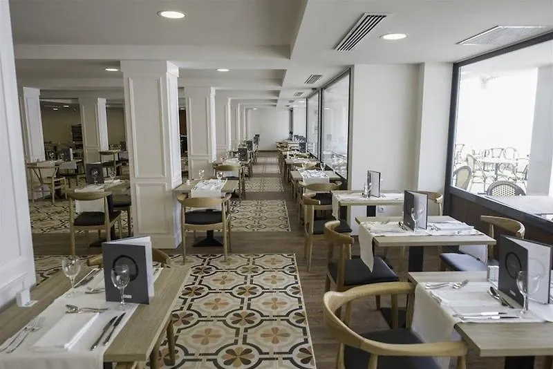 **** Hotel H10 Ocean Suites (Adults Only) Corralejo Španělsko